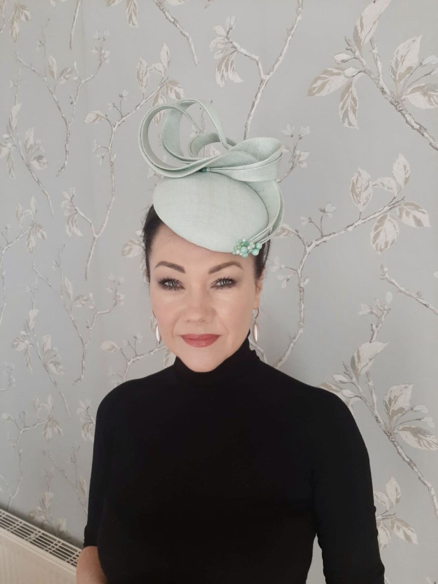 Headpiece Rental | The Stables Birr No. 21- Mint Green Headpiece