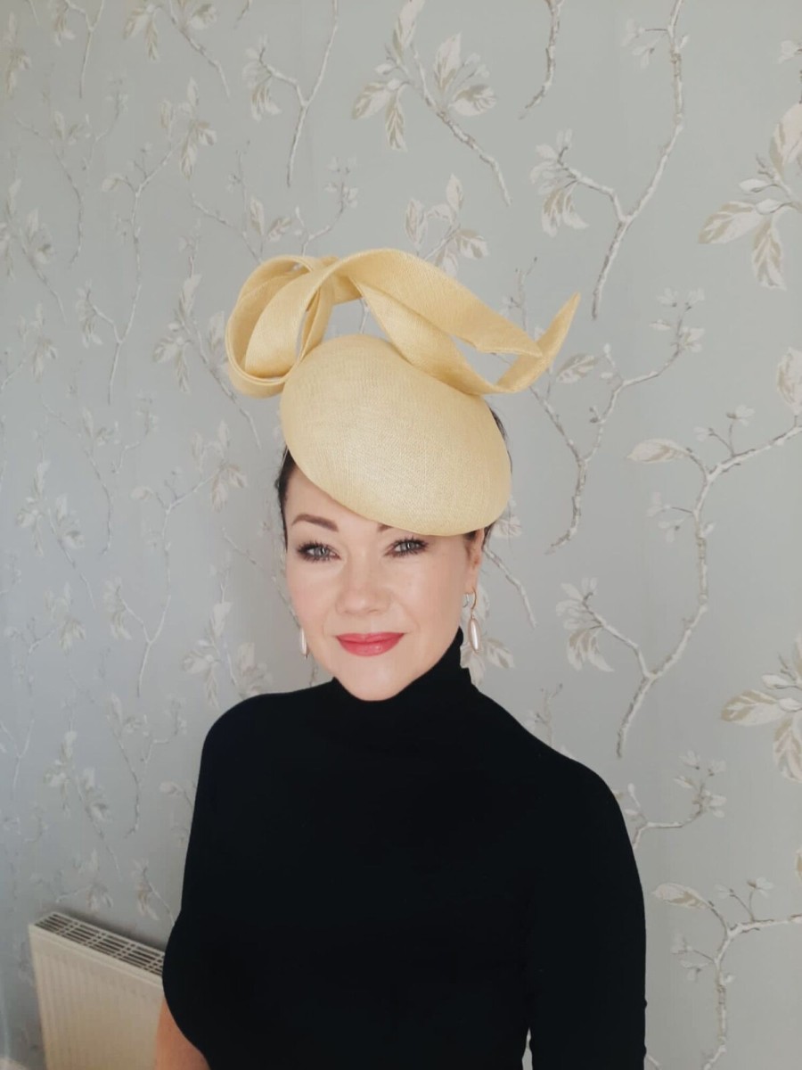 Headpiece Rental | The Stables Birr No. 12 - Lemon Headpiece