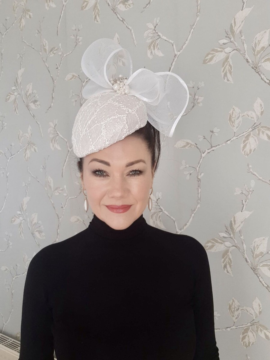 Headpiece Rental | The Stables Birr No. 19 - White Headpiece